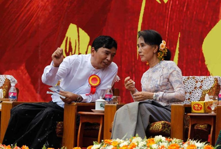 In Myanmar schrijven dichters
de wet voor In Myanmar schrijven dichters
de wet voor