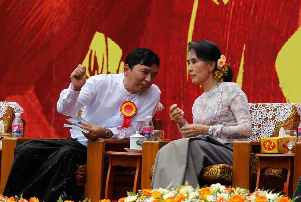 In Myanmar schrijven dichters
de wet voor In Myanmar schrijven dichters
de wet voor