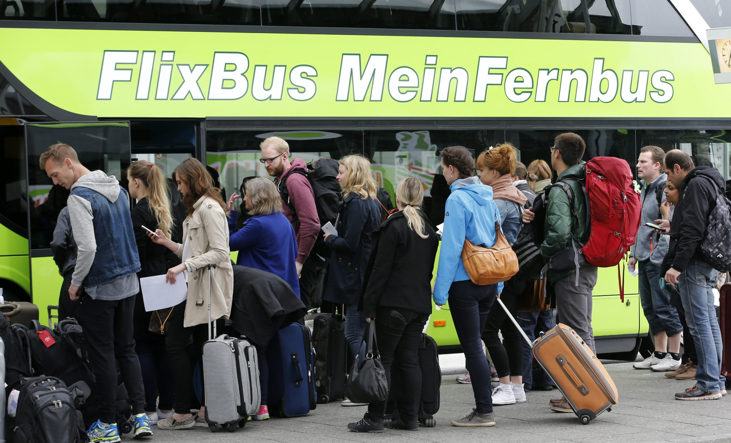 Busdienst op de Autobahn Busdienst op de Autobahn