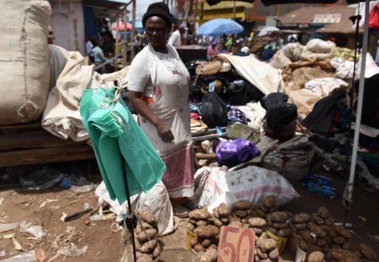 Kenia doet plastic tas in de ban Kenia doet plastic tas in de ban