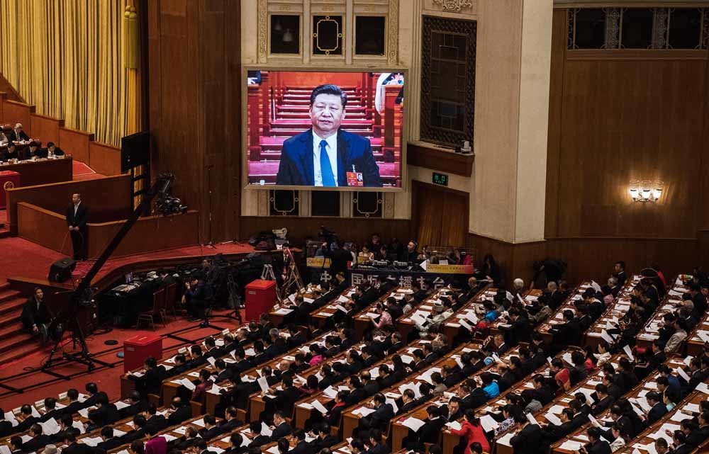 Westen bekritiseert wetswijziging Xi Jinping