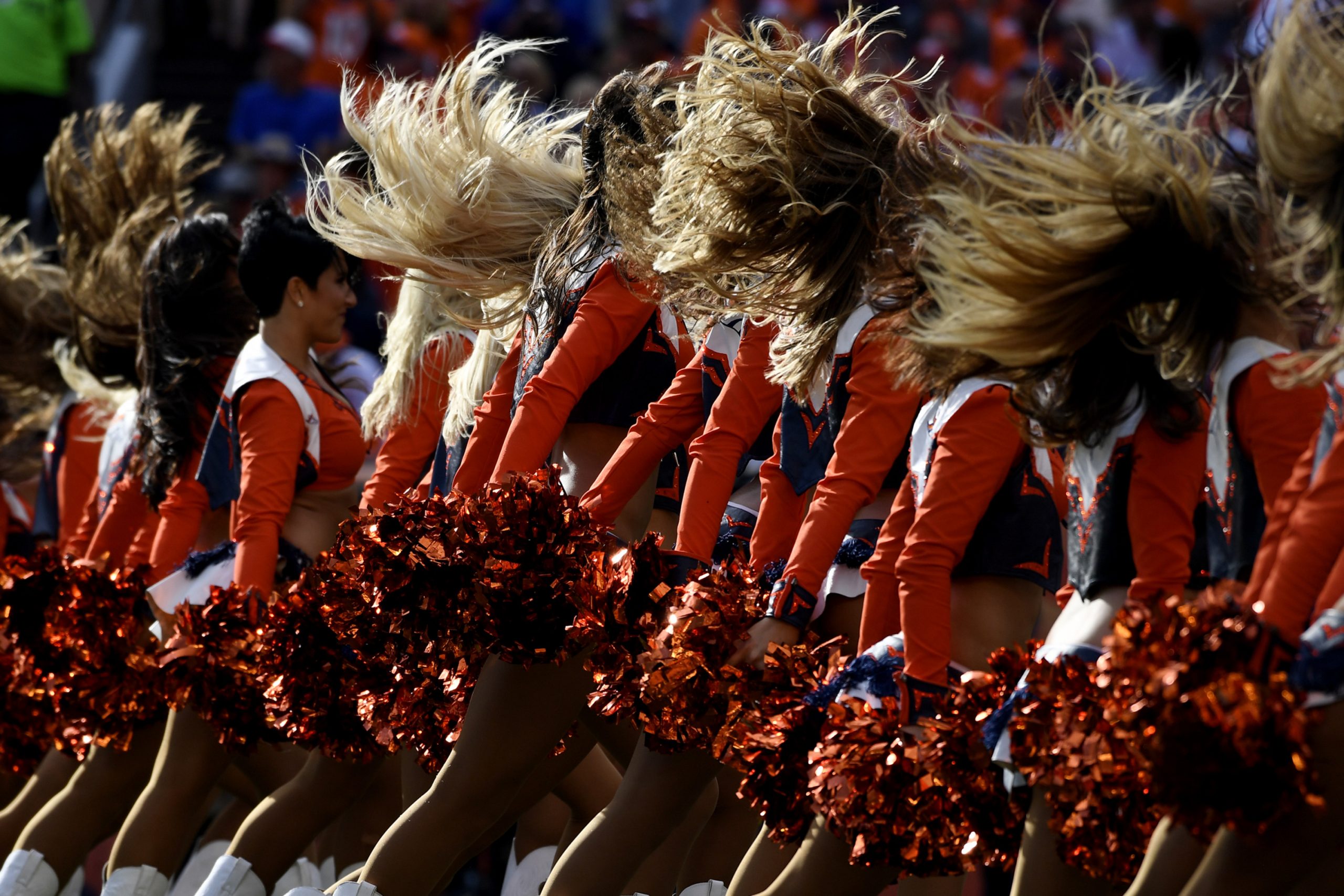 Ook de cheerleader pikt het niet meer
