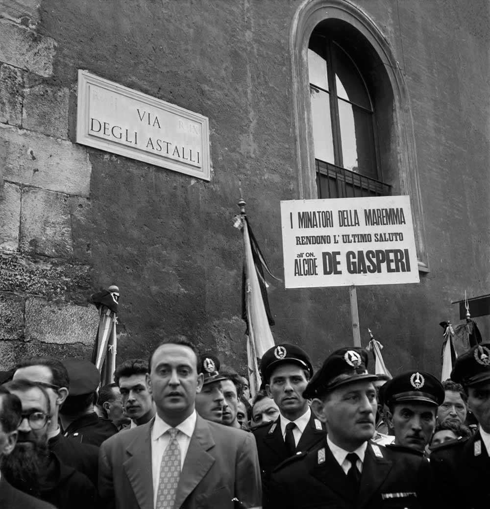 Een kleine stap van hier naar het fascisme?