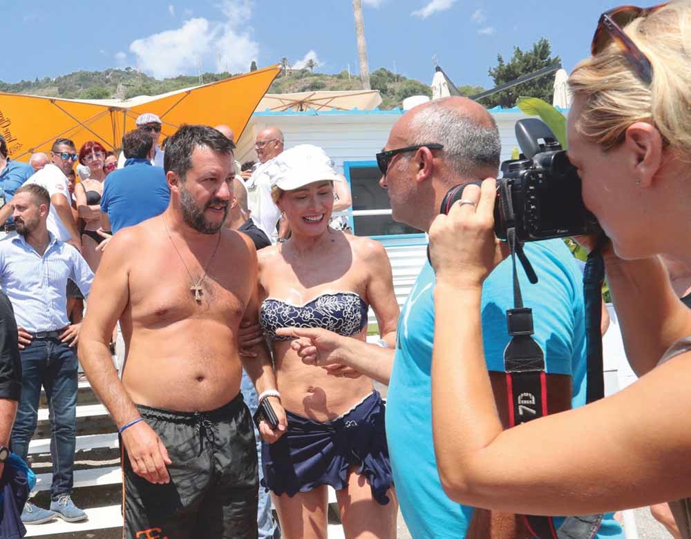 Matteo Salvini, kapitein zonder schip