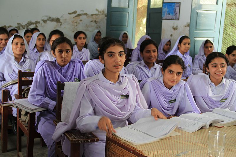 ‘In Pakistan zijn samenzweringstheorieën gevolg van het onderwijs’