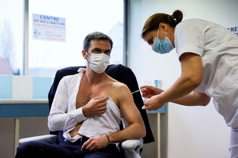 Zorg wil geen vaccin van AstraZeneca | Perseverance geland op Mars