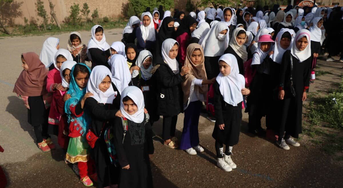 Hypocrisie of reden tot hoop? Dochters van talibanleden gaan wél naar school