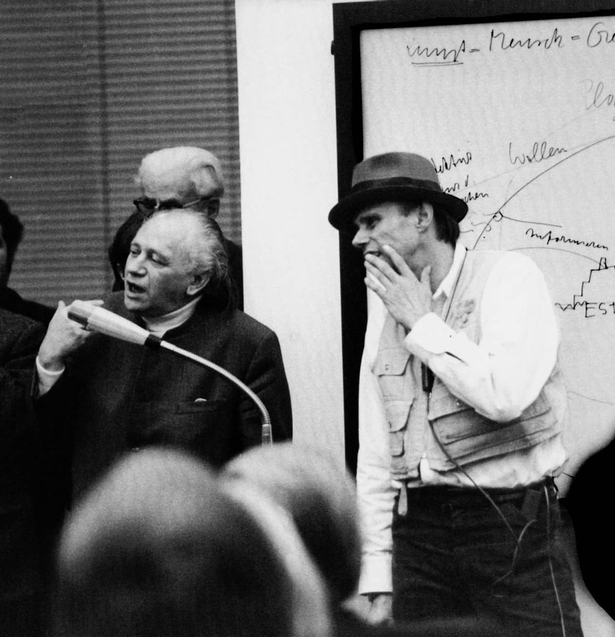 KunstMensch Krefeld Beuys und Wember 2