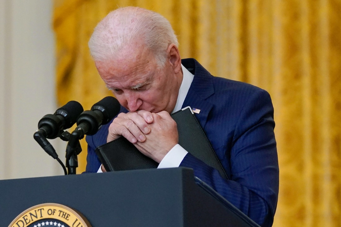 Biden wil vergelding voor aanslag in Kaboel | Wall Street vreest personeelstekort