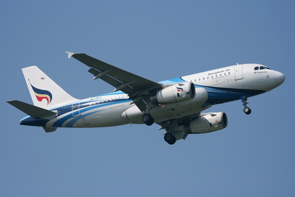 Bangkok Airways gehackt | Argentinië haalt banden aan met Cuba