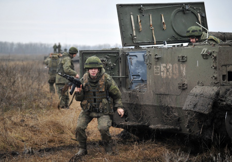 De Angst Van Rusland: Aan Deze Grenzen Dreigen Nieuwe Fronten Te ...