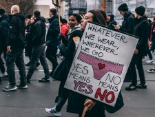 Waarom wordt geweld tegen vrouwen alleen maar erger?