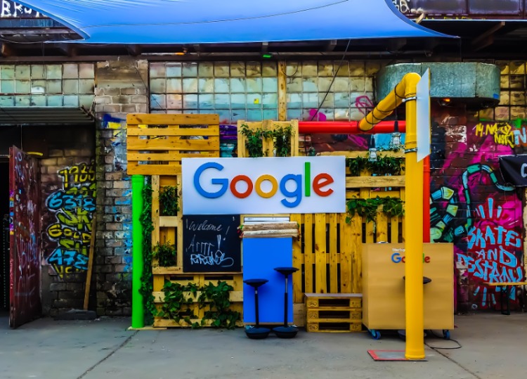 Google ziet winst verdubbelen in 2021