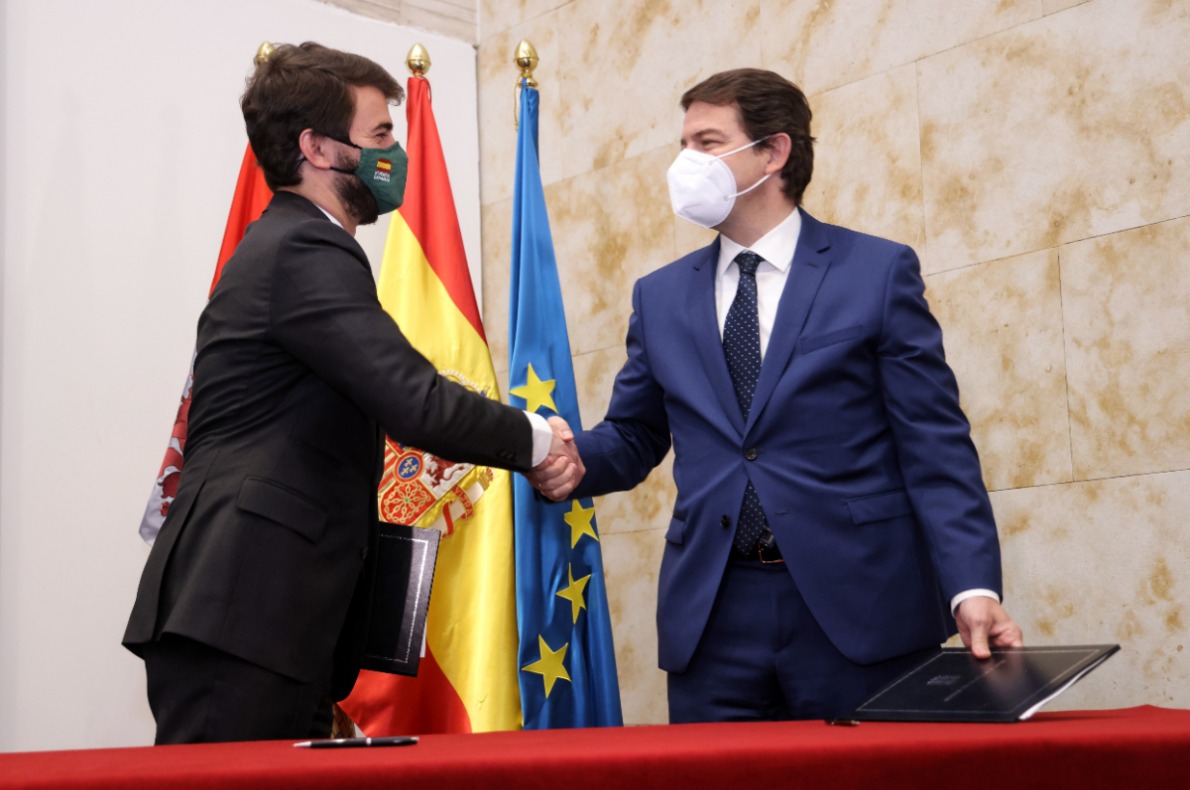 Spanje: extreemrechts komt voor het eerst in een regionale regering