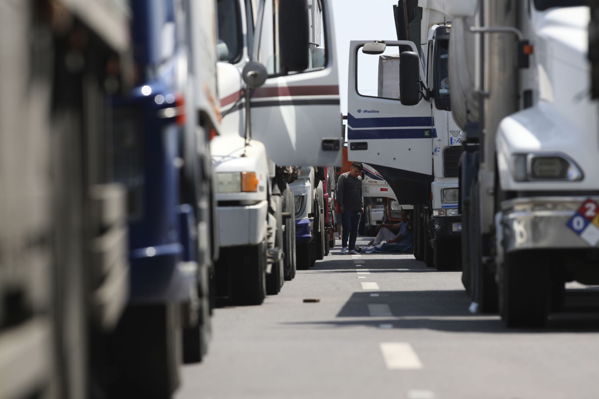 Peru: Noodtoestand afgekondigd op snelwegen vanwege truckersprotest