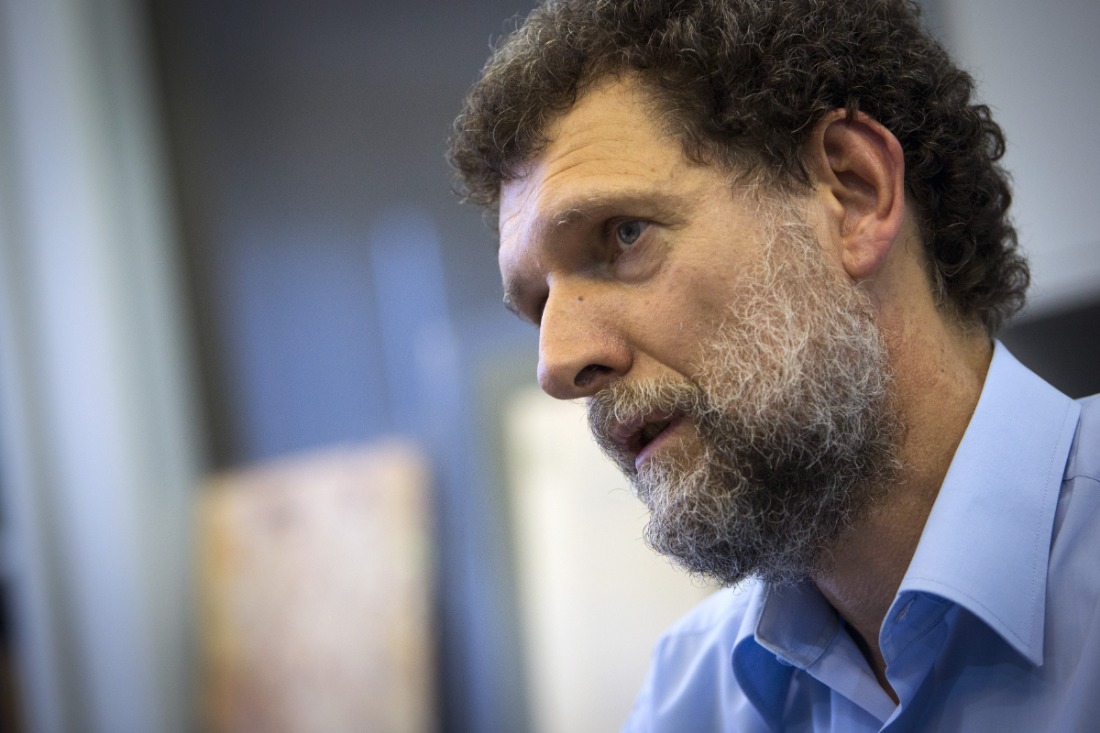Turkije veroordeelt Osman Kavala tot levenslange gevangenisstraf