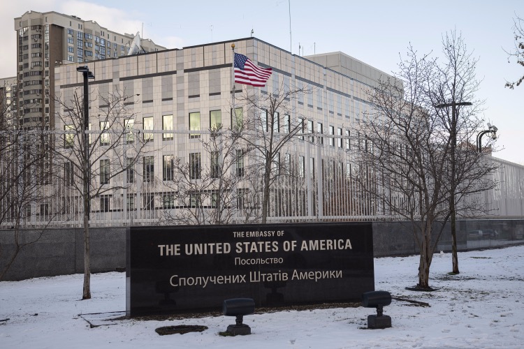 Amerikaanse ambassade in Kyiv weer geopend