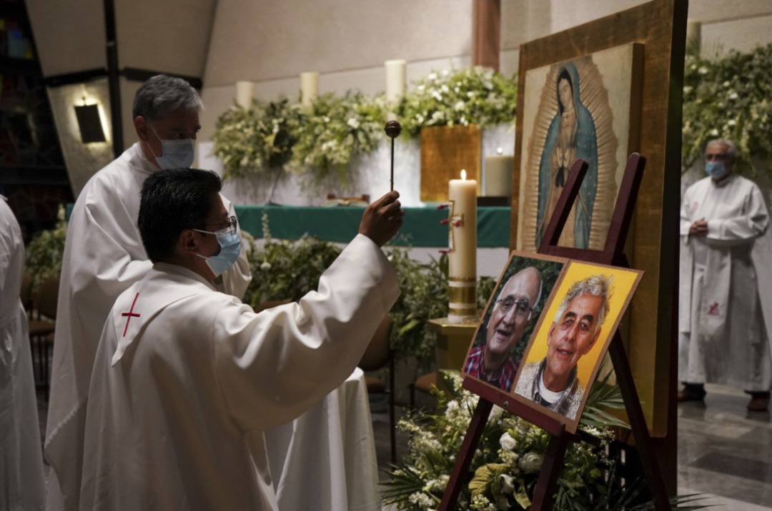 Mexico geschokt door moord op twee jezuïeten