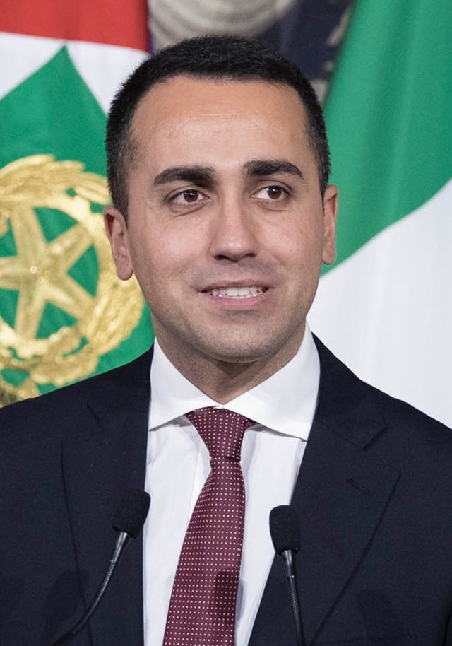 Italië: Minister van BZ verlaat Vijfsterrenbeweging en begint nieuwe fractie