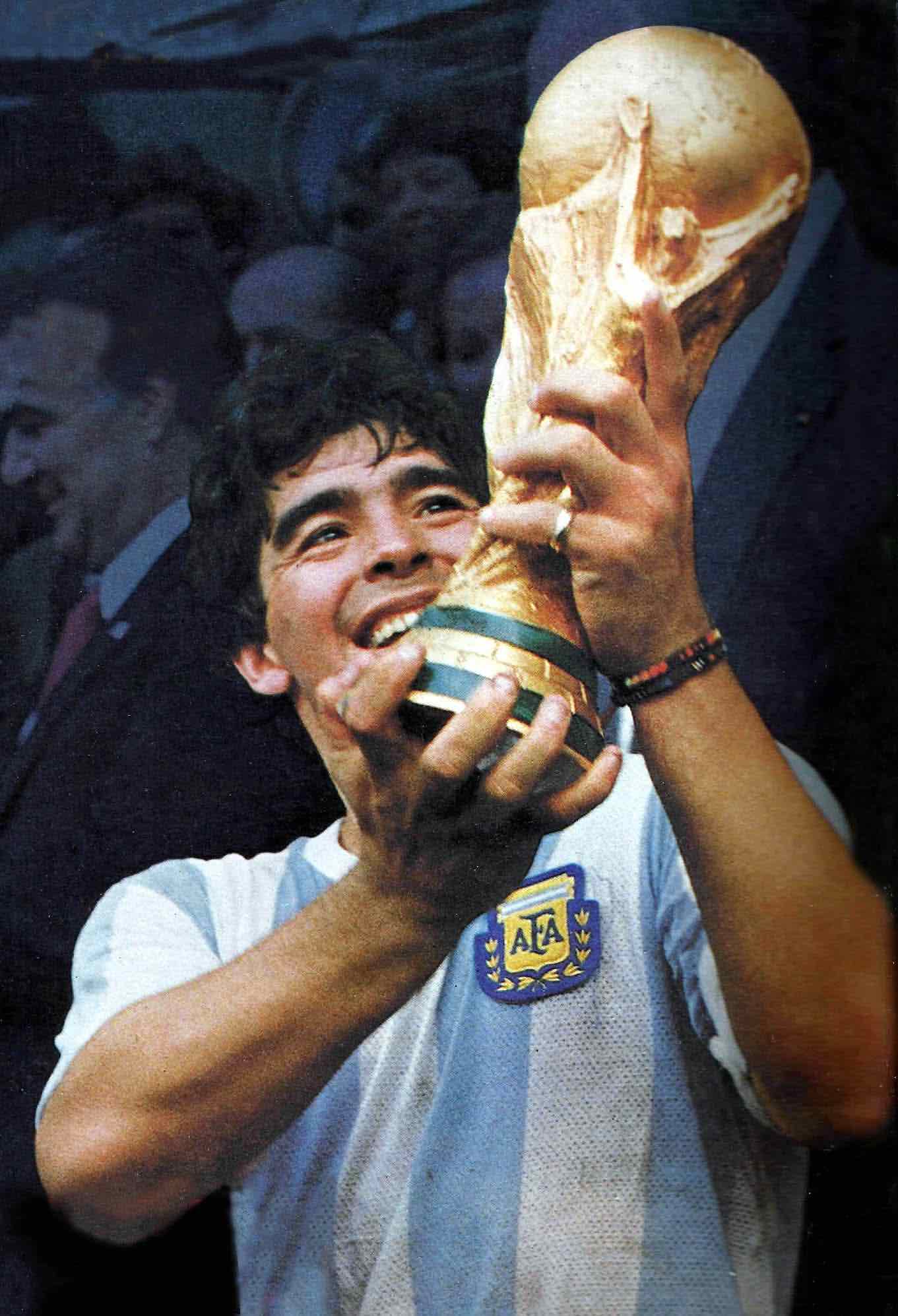 Zorgverleners Maradona beschuldigd van doodslag