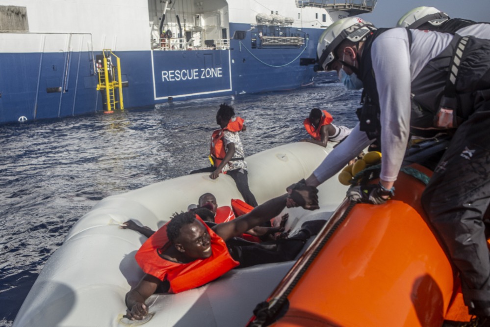 Meer dan twintig Malinese migranten komen om bij schipbreuk voor Libische kust