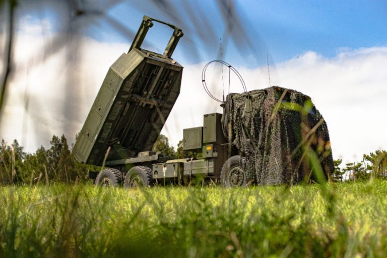 Oekraïne zegt gevechtsoperaties uit te voeren in de Russische regio Koersk