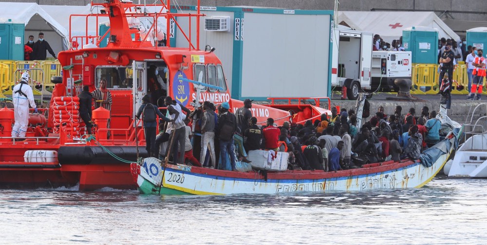 Geronseld bij de kapper: zo worden migranten gesmokkeld naar de Canarische Eilanden Geronseld bij de kapper: zo worden migranten gesmokkeld naar de Canarische Eilanden