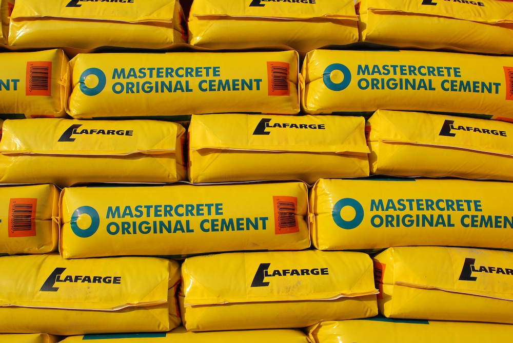 VS: Frans cementbedrijf Lafarge zwaar bestraft voor steun aan IS in Syrië VS: Frans cementbedrijf Lafarge zwaar bestraft voor steun aan IS in Syrië