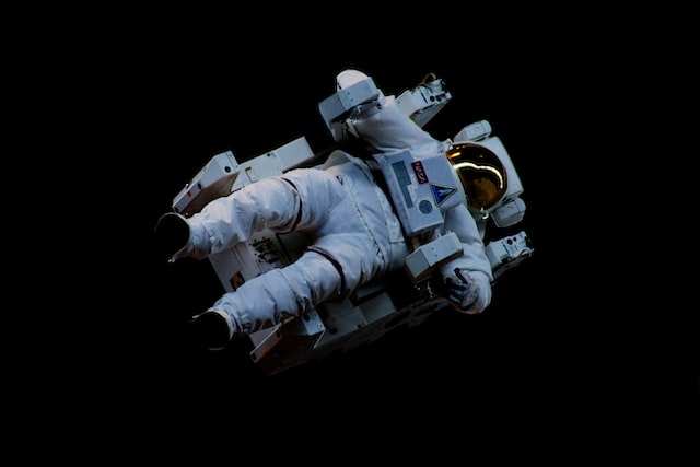 ESA kiest voor het eerst astronaut met handicap