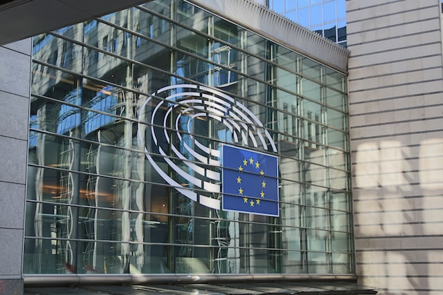 ‘Qatargate’ in Europees Parlement dijt verder uit