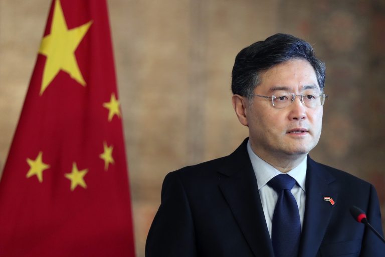 Wie is de nieuwe Chinese buitenlandminister met bijnaam ‘wolfskrijger’? Wie is de nieuwe Chinese buitenlandminister met bijnaam ‘wolfskrijger’?
