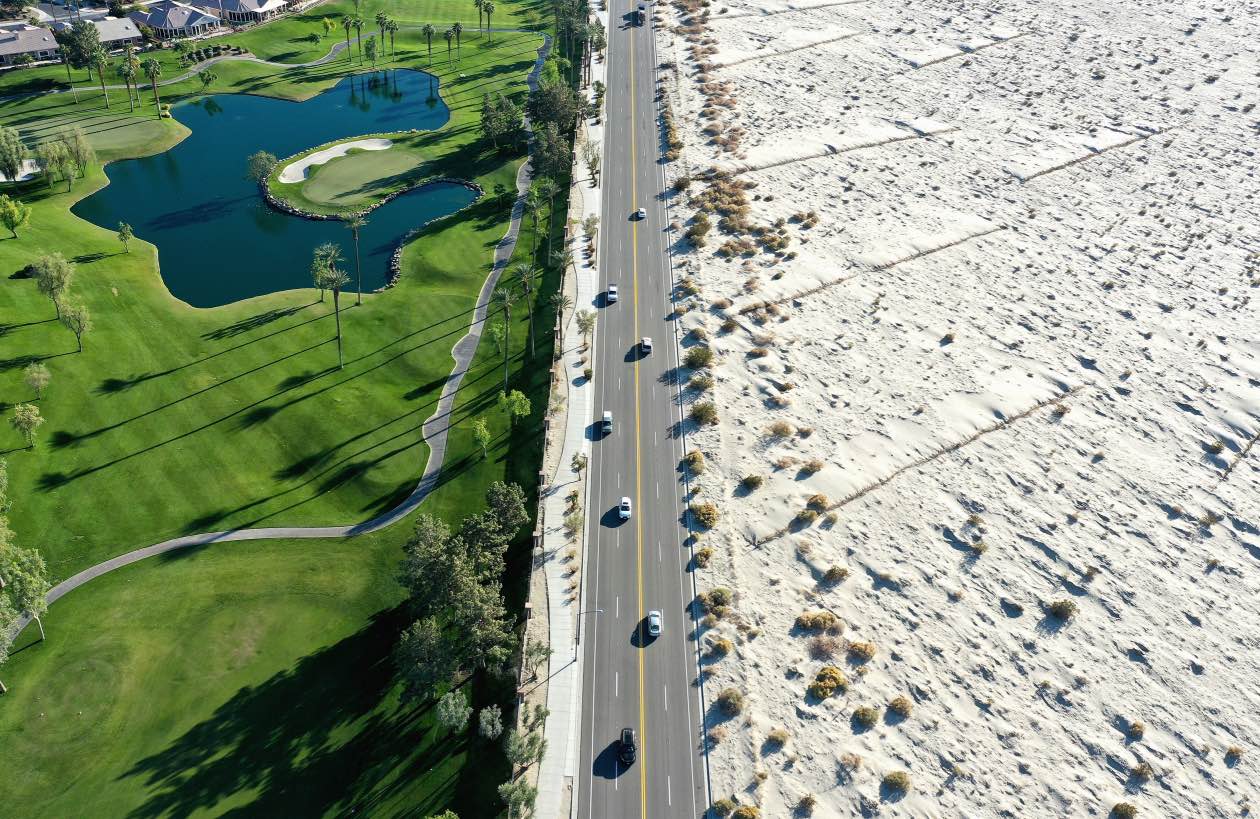 Wereldbeeld: Golfen in de woestijn