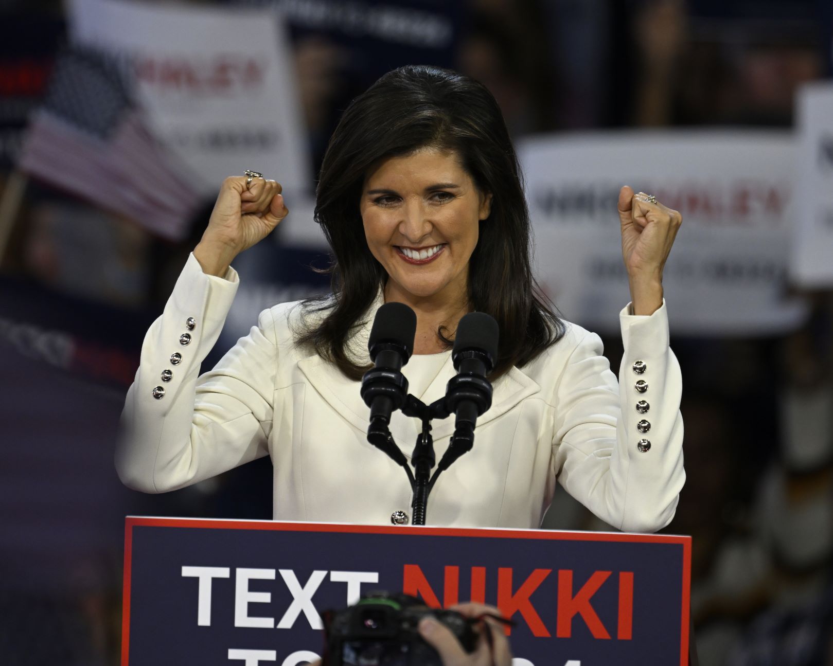 Nikki Haley wordt de eerste Republikeinse rivaal van Trump