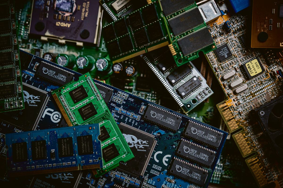 Microben uit Estland moeten Europa minder afhankelijk maken van Chinese chips
