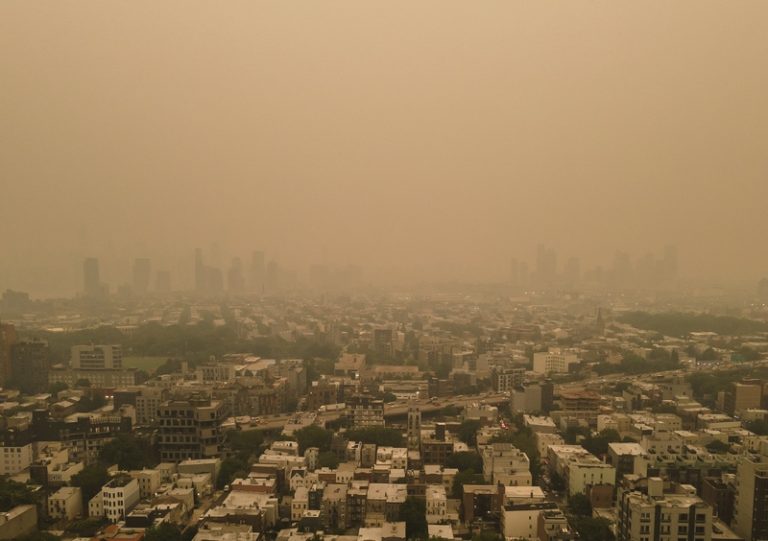 Canada: stad bedreigd door hevige bosbrand, nieuwe evacuaties