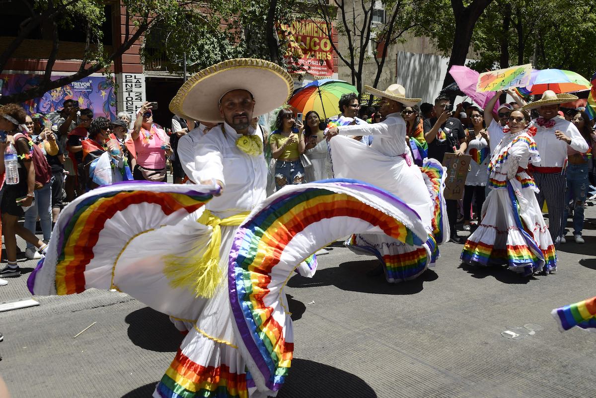 Op gay cowboyconventies in Mexico leren mannen elkaar én hun cultuur kennen