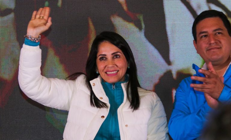 Ecuador: protegé van ex-president Correa wint eerste ronde presidentsverkiezingen