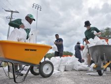 Tropische storm Idalia: Florida bereidt zich voor op grote orkaan