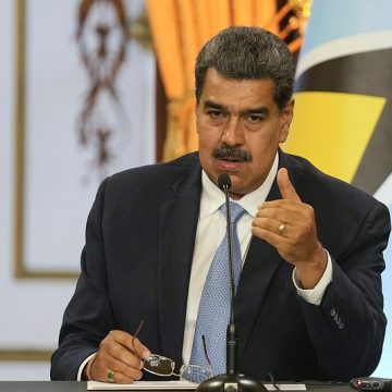 Rechtbank Venezuela vaardigt arrestatiebevel uit tegen oppositiekandidaat Urrutia