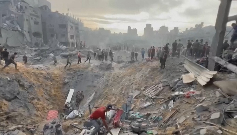 Tientallen doden na luchtaanval op vluchtelingenkamp Gaza