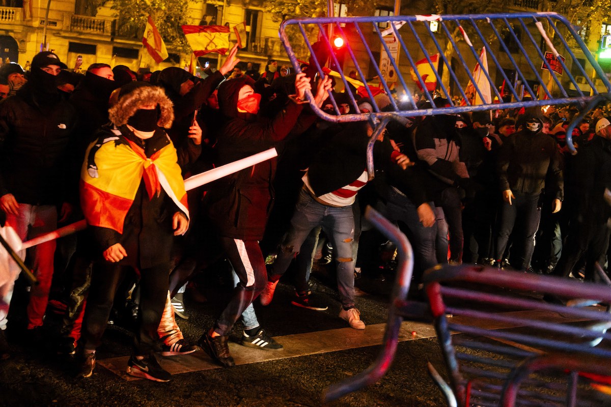 Spanje: protest tegen amnestie voor Catalaanse separatisten loopt uit op rellen