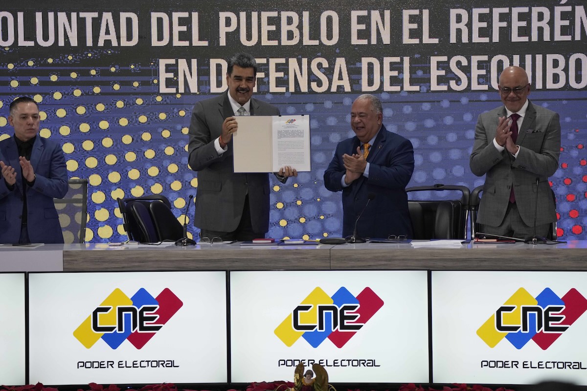 Venezuela: het leger belooft trouw aan president Maduro