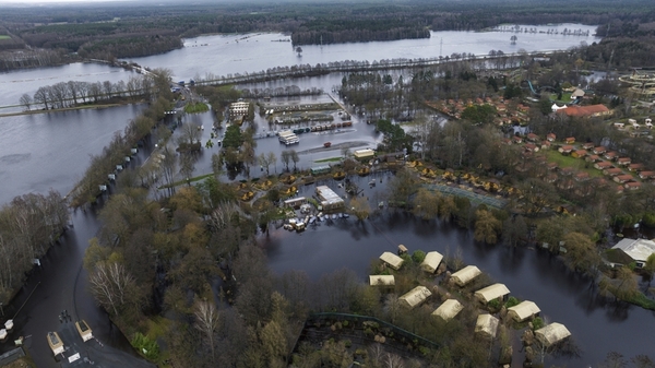 Honderden apen geëvacueerd uit Duits dierenpark na noodweer