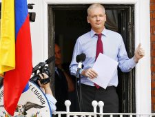 Julian Assange vrijgelaten na een deal met de Amerikaanse justitie