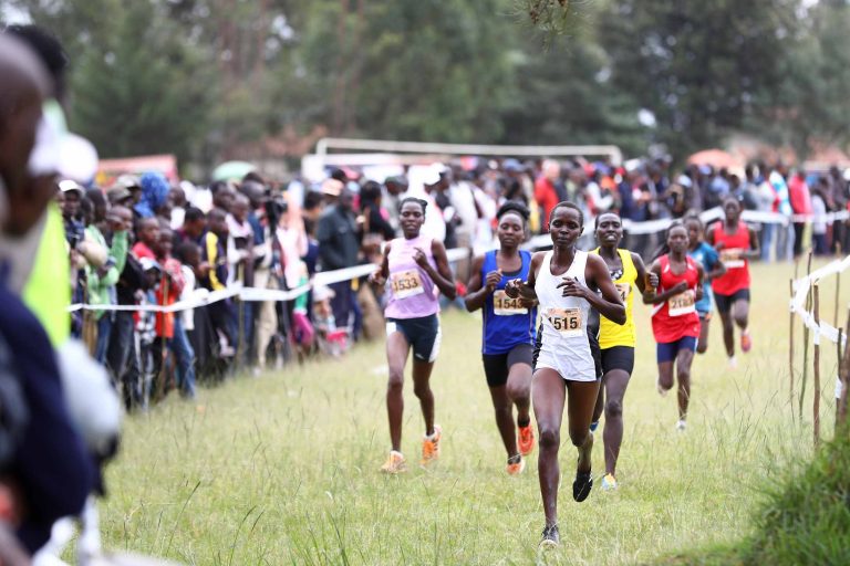 In Kenia is hardlopen een weg naar een betere toekomst In Kenia is hardlopen een weg naar een betere toekomst