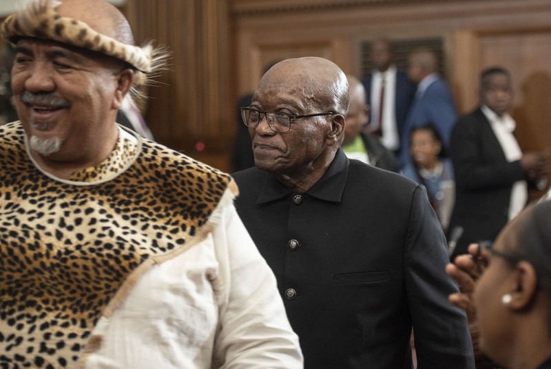 Zuid-Afrika: ex-president Zuma mag toch niet meedoen aan verkiezingen Zuid-Afrika: ex-president Zuma mag toch niet meedoen aan verkiezingen