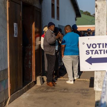 Het tellen is begonnen in Zuid-Afrika, dag na de parlementsverkiezingen