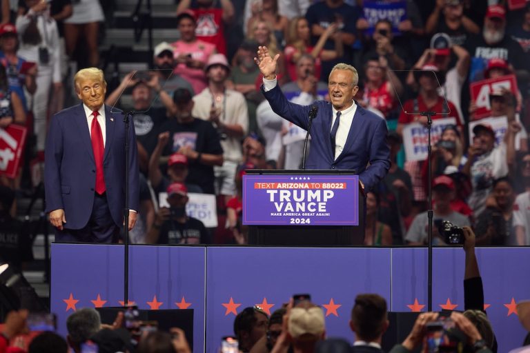 VS: Trump benoemt Robert F. Kennedy Jr. tot minister van Volksgezondheid