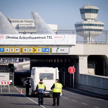 Een bezoek aan het grootste vluchtelingenkamp in Duitsland