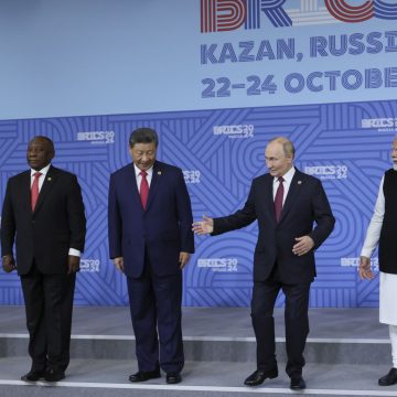 Poetin verwelkomt wereldleiders op BRICS-top in Kazan